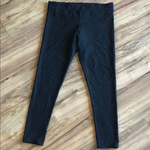 Rune Leggings size Large stitch fix